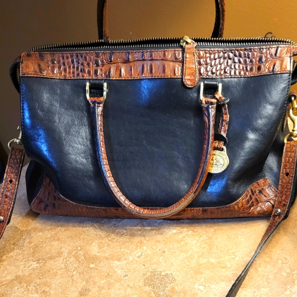 ✨️Vintage Brahmin Leather Purse